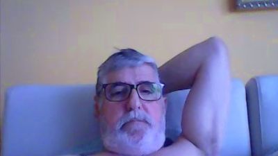 heriberto199 live cam on Cam4