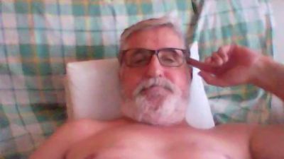 heriberto199 live cam on Cam4