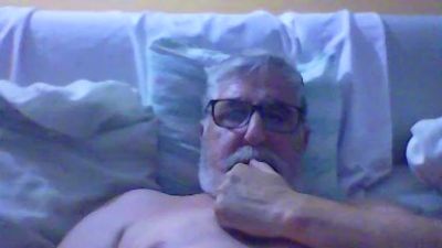 heriberto199 live cam on Cam4
