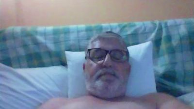 heriberto199 live cam on Cam4