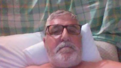 heriberto199 live cam on Cam4