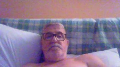 heriberto199 live cam on Cam4