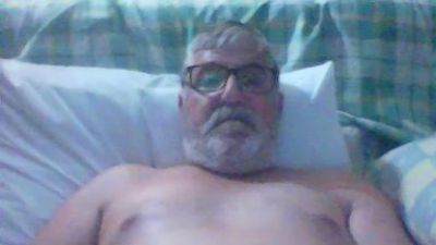 heriberto199 live cam on Cam4