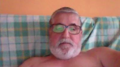 heriberto199 live cam on Cam4