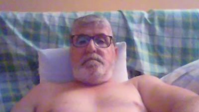 heriberto199 live cam on Cam4