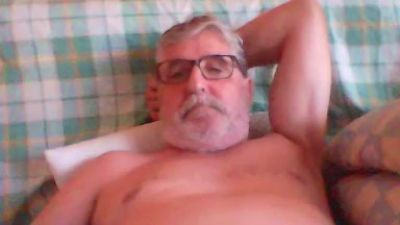 heriberto199 live cam on Cam4