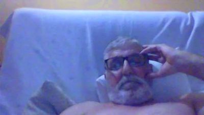 heriberto199 live cam on Cam4