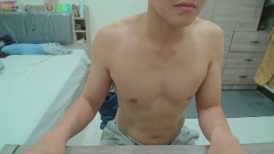 herisson8644 live cam on Cam4