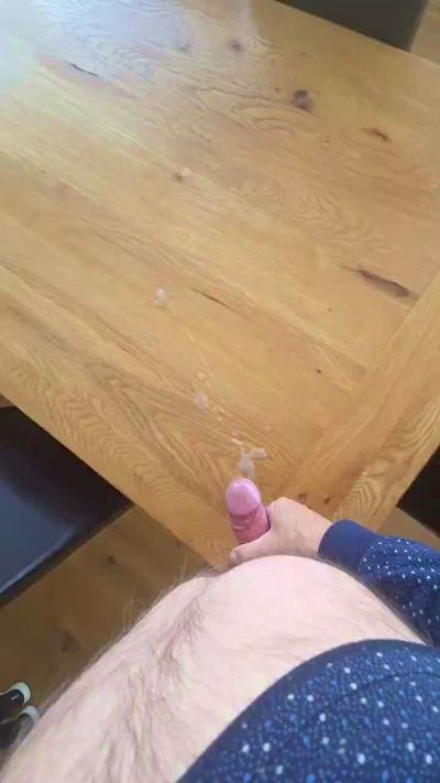 herkules6404 live cam on Cam4