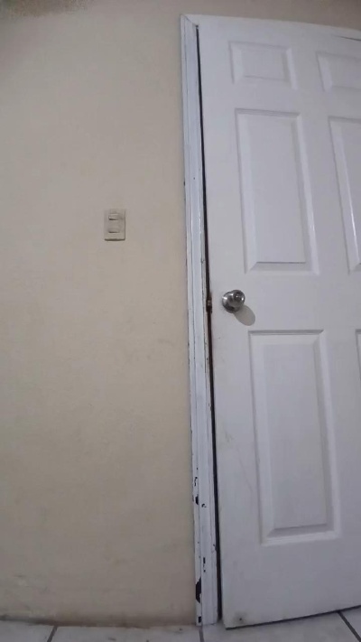 herny_carrillo live cam on Cam4