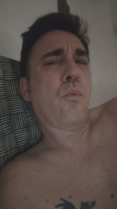 heterokaero1985 live cam on Cam4