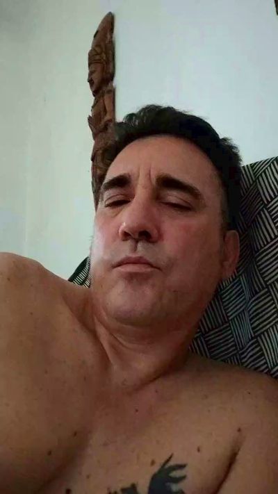 heterokaero1985 live cam on Cam4