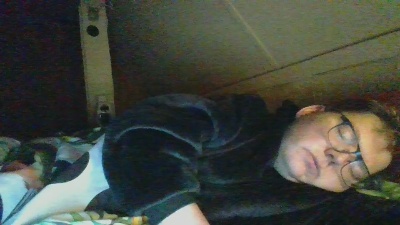 heteteddybeer live male webcam from Belgium