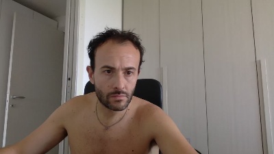 hhombres live cam on Cam4