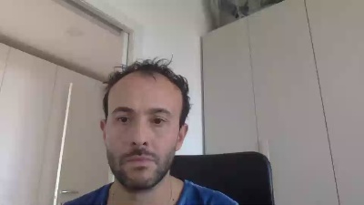 hhombres live cam on Cam4