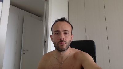 hhombres live cam on Cam4