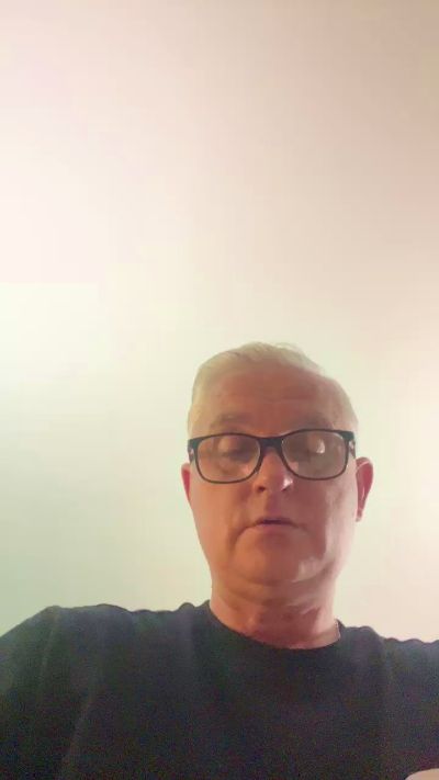 highlife21 live cam on Cam4