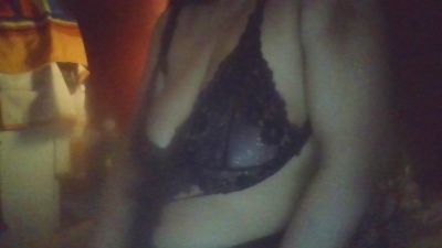 hindoe live cam on Cam4