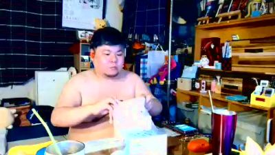 hirochan0630 live cam on Cam4