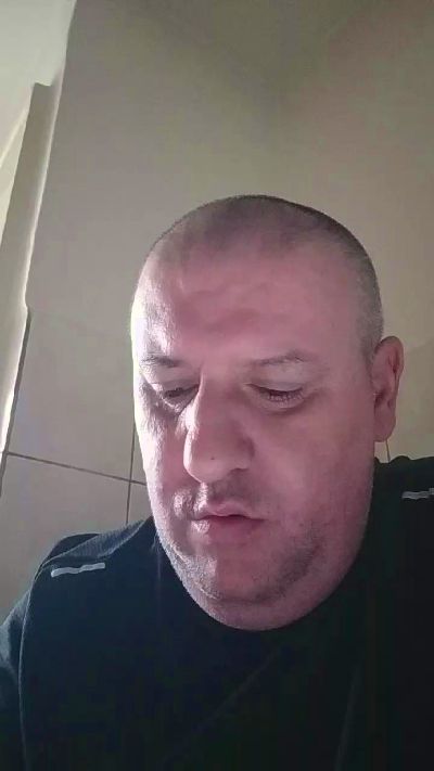 hoanbr live cam on Cam4