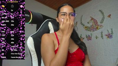 hoffman_alisson live cam on Cam4