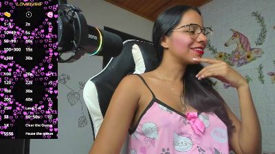 hoffman_alisson live cam on Cam4