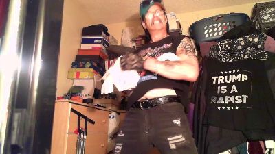 hollywood193 live cam on Cam4