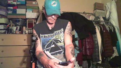 hollywood193 live cam on Cam4