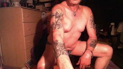 hollywood193 live cam on Cam4