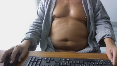 hom40bi live cam on Cam4