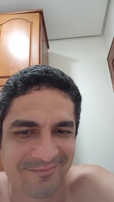 homemgostoso27 live cam on Cam4