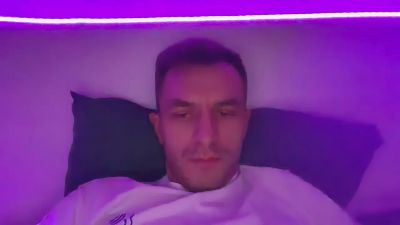 Webcam uomo dal vivo da Polonia con honchy