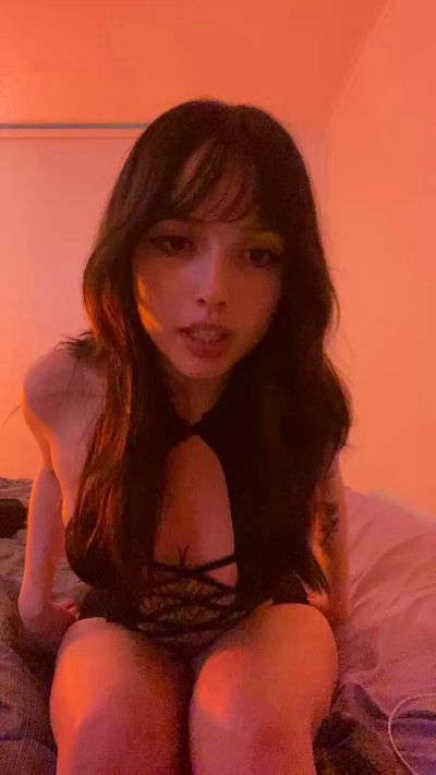 honeeycat live cam on Cam4