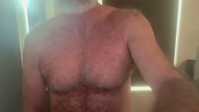 honeyhazel1 live cam on Cam4