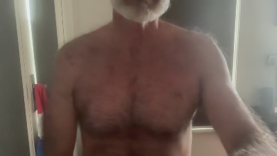 honeyhazel1 live cam on Cam4