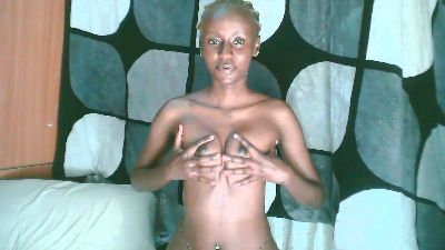 honeynyla live cam on Cam4