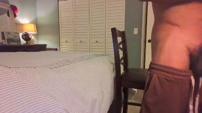 hooshung_mvers8 live cam on Cam4