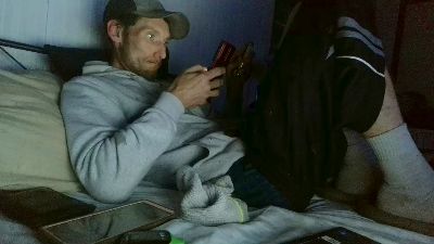 hopebrandon7044 live cam on Cam4