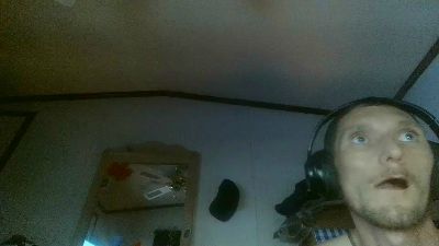 hopebrandon7044 live cam on Cam4