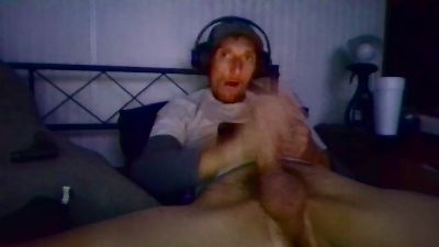 hopebrandon7044 live cam on Cam4