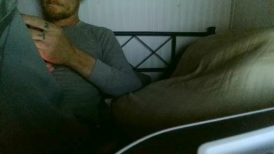 hopebrandon7044 live cam on Cam4