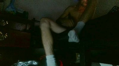 hopebrandon7044 live cam on Cam4