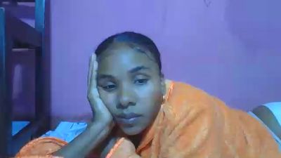 hornessa1 live cam on Cam4