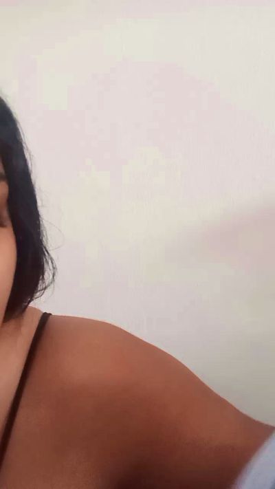 horny2654 live cam on Cam4
