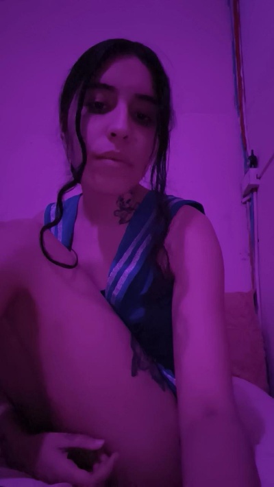 hornyhadita live cam on Cam4