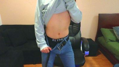 Webcam homme en direct de États-Unis avec hornyhardgamer