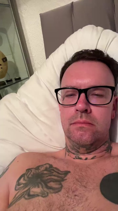 Profile and Statistics for hornymarty4 on Cam4