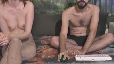 hornymaster93 live cam on Cam4