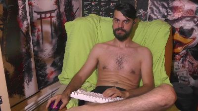 hornymaster93 live cam on Cam4