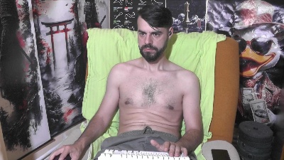 hornymaster93 live cam on Cam4